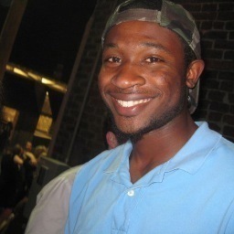what's up, I'm a 25 yr old male and I live in Charleston, S.C. I like playing flag football, ultimate frisbee, video games, NFL, College Football.