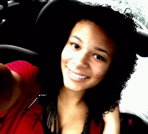 victoriamariee3 #teamfollowback #followmysister.. @brittney_grubbs