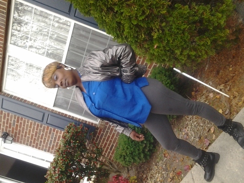 loverslanemoe's profile picture. 