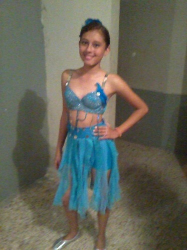 Hola soy Tere... Solo sigueme y te sigo Siiii :D