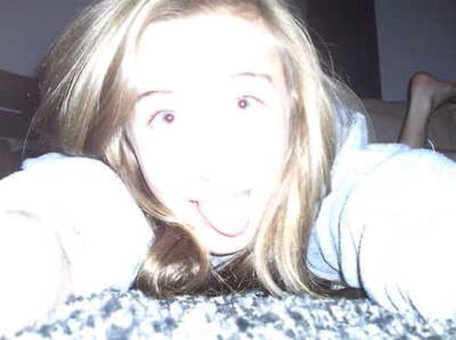 music0027's profile picture. Hey, I'm Sydney. I'm from a small town in BC full of a bunch of arrogant people. Music is my life. I hate alot of people, but I'm easy to get along with.