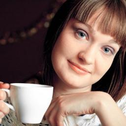 sasha_zaytseva's profile picture. поэтесса, которая клеит свои стихи на столбах