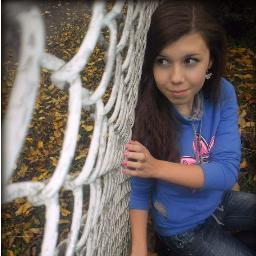 nikoletta_266's profile picture. 