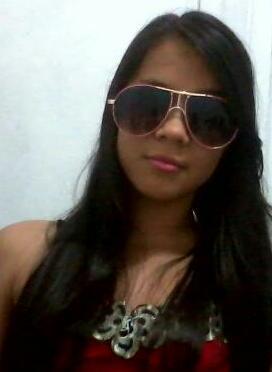 , eu amo one direction.. e tbm nao sou uma garota pegajosa nem mandona e bem extrovertida.. ;)