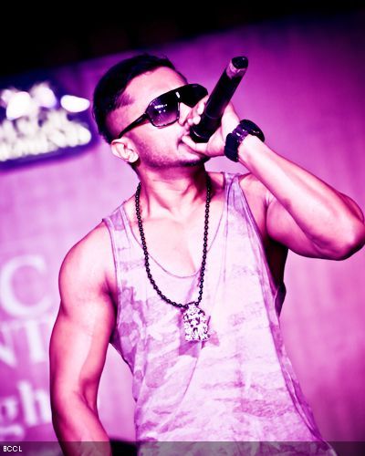 Amolsh92's profile picture. 