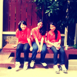 ♥JesusChrist♥Family♥MyFriend's♥My self♥@justinbieber♥@onedirection. ☺22 04 2000 ☺ 
♔#Harbun ES'12 l Follow me, Ask for Follback♔