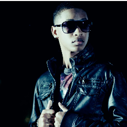 Hi The Name Be Shamirra @MindlessBhavior And Im Mindless #Spreadthepeace :] #TeamMindless #JacobJewels #Jetsetters #TeamBelieber 1D Jacob Latimore.Love.