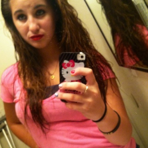 Im Courtneyi am 15 years young #cali#young#yolo