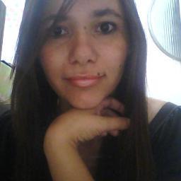 Estudante tec. nutrição,adoro twittar !!!Tchururu *-*.