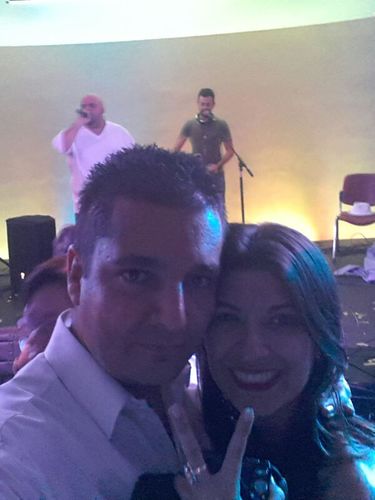 Medico especialista en salud ocupacional. Enamorado de Dios y mi familia. Creo en la felicidad