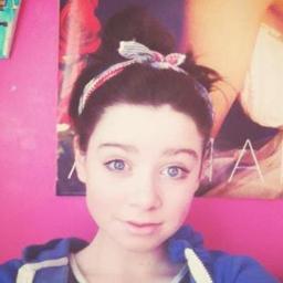 Ello Ello Ello:D My name is Roisin:D from the land of the leprechauns:D follow me!:) i follow back:)3