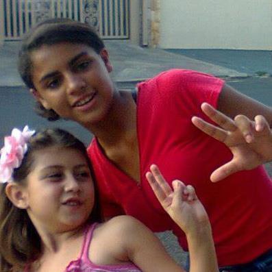 eu amoo minha vida amo ser feliz sou da paz e nao tenho maldade em meu coraçao