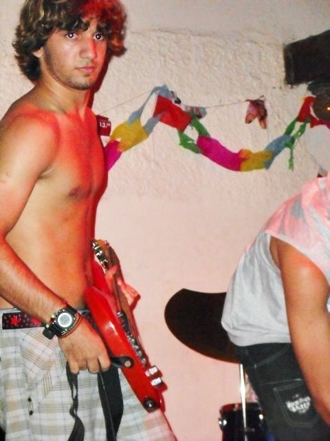SAP Developer, focado no trabalho, soRteiro, bem humorado, admirador das ideias da Direita, uso pouco isso aqui, afinal alguém tem que trabalhar rsrs