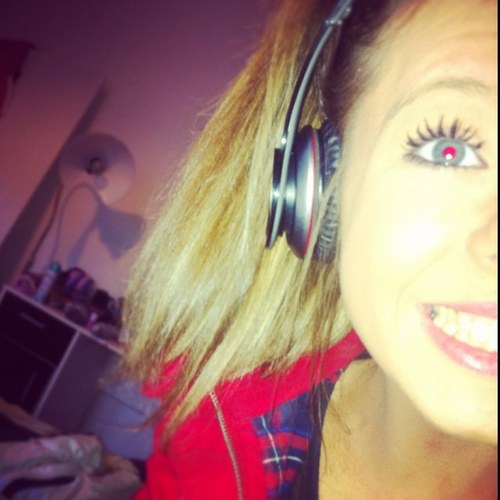 Hey.
Follow me on Instagram @lauremcgill