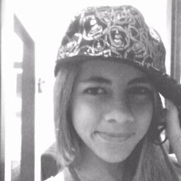 Justeeeeeeeeeeeeeeeen (: . Eu sou geminiana , tricordiana , atleticana , chata,irritante , magrela e gosto muito morder ,segue ai e seja feliz ou não 2bjos *-*
