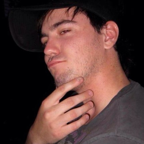 sukrpunch's profile picture. 