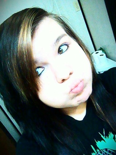 Ello love, Call me Bri I am akward but I 3 it I love BvB they have helped through a lot bc I have no friends.. so that me!!