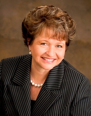 thereseplath's profile picture. I have been selling real estate in Cairns for the past 20 years and I am currently the Co-Principal of Ray White Cairns Central & Ray White Cairns South.