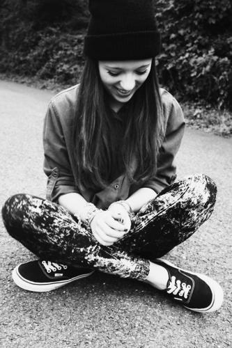 Mabea_Tmphs's profile picture. Ne me follow pas follow  @Thats_Mabea et t'aura des sucettes 
             like making people happy.
  Everybody has a secret world inside them.