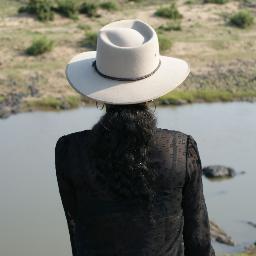 dianaks28's profile picture. Book Nerd, Art, Business and Travel Enthusiast