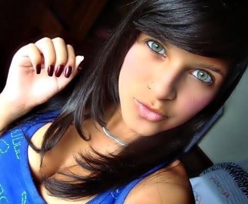 ~ O que importtttttÁ éeer viveeeeR aa viiidaaA oo quanttttoo pooosso ;* Poooor Queee aaa viiiddaaA éeer foodaaA *-*mc gui te amo