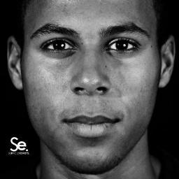 FaceOroile's profile picture. 23-Energetic-motivated-Fun-loving-Spontaneous-Student Retail management-Basketballplayer-Guitar rookie