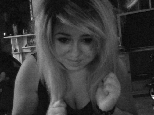 Hiya. I'm Amy. I don't give a shit about what anyone thinks about me.. Much love motherfuckers;)