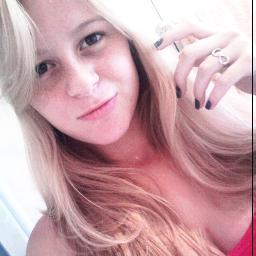 MiNaa Respoηsa..,*► 
                A Loiraa aquiie é o PodEr  !♥,*