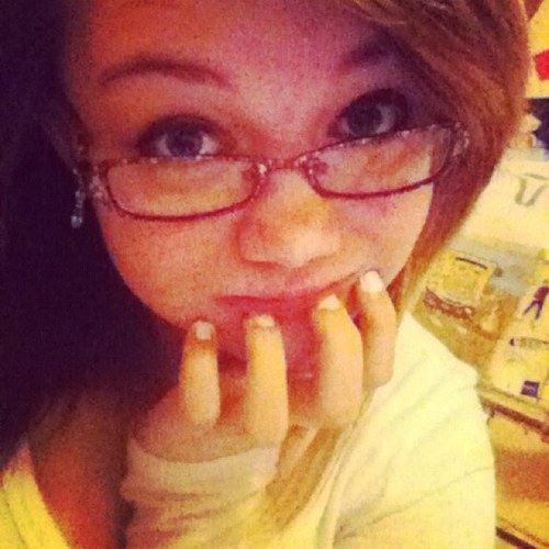 kabrumleyy's profile picture. FOLLOW MY NEW TWITTER @kayla_swsptv