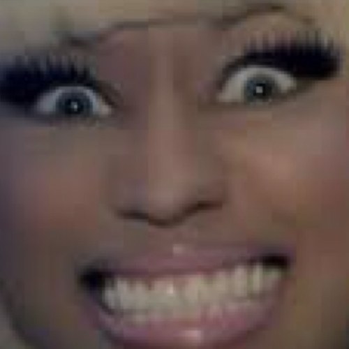 FreefollowbackA's profile picture. I'm just following the thirsty people who RT my tweet for a follow ☺