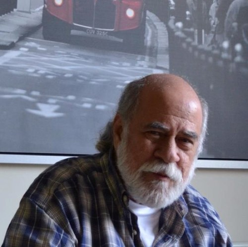 Advogado, professor, jornalista. Cidadão do mundo.