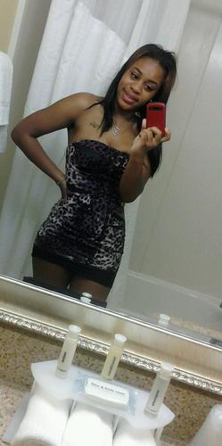 #ProudDickSucker|I Work On John R Sometimes| #TeamLesbian | Uneducated