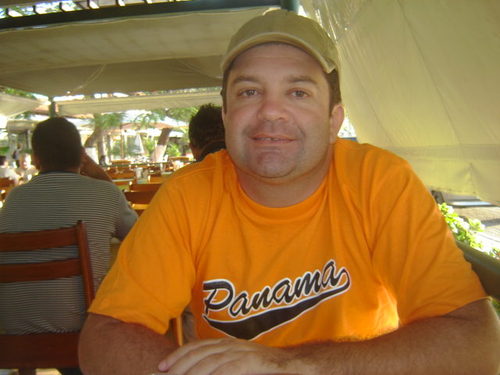 MarcioLCDiniz's profile picture. Jornalista, são-paulino corneteiro e fã de Pocoyo e DMB