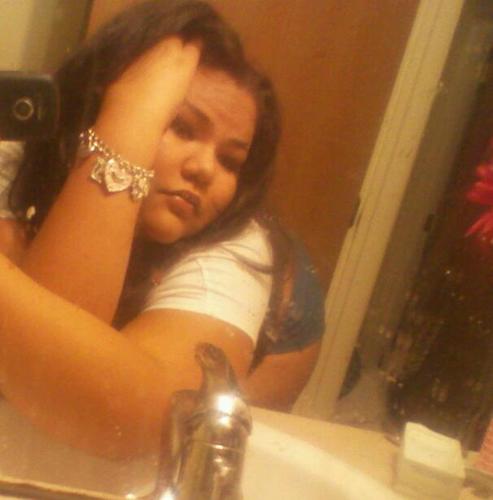 Cute. Light Skin. Long Hair. Pretty hazel Eyes! ##TeamSingle -Jasmine Anette