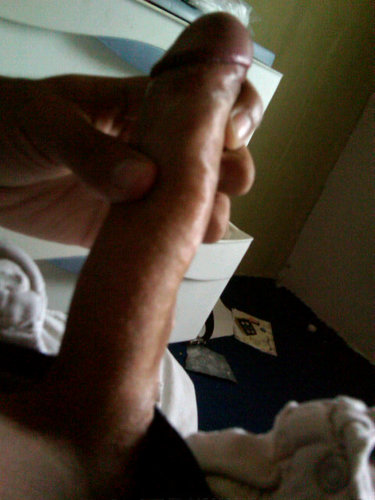 Sigueme y te sigo dame tu pin por md y nos pasamos fotos xxx si te gusta mi pene dimelo