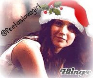 Peetaslovagirl's profile picture. Katniss Everdeen here { Multi-RP,Single} Ive been cheated on and played i would love to just find me that special one! Where are my cupcakes?