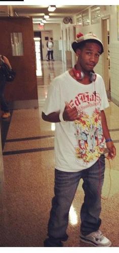 Kid_Django's profile picture. Come ask.....