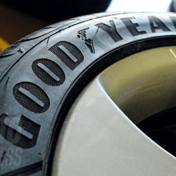 24hr mobile new & part worn tyres 4 wheel alignment Terraclean decarbonisation service available wheel locking nut removal