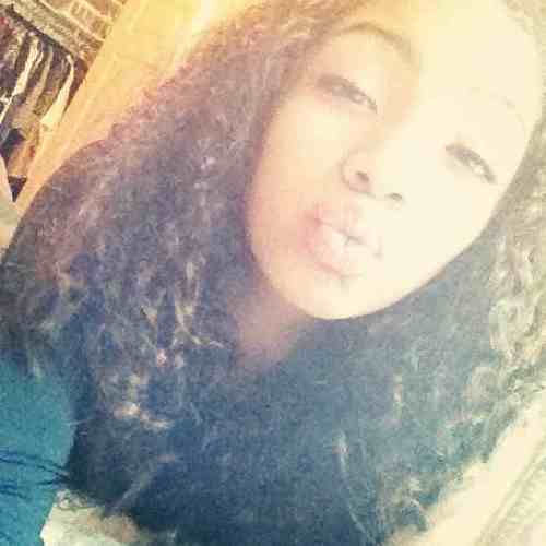 Jazzmine.H♡ ' 1deep ' dont fucc wit tooMany (: but follow me & ill follow * you bacc (: