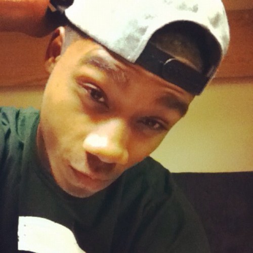 _DEVOID__'s profile picture. imprisonment that devoids a person of humanity
▶Music♩♪♫♬ Volume: ▁ ▂ ▃ ▄ ▅ ▆ █ & Drown out the entire World..    Follow me on instagram _DEVOID__ #TeamMSU