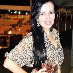 Atriz de malhação, surfista, cantora, uma apaixonada pela vida, já fui na xuxa e já menti tbm ;) haha