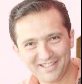 Ciudadano de a pie que cree en un México mejor, reconociendo que la principal falla es no participar...