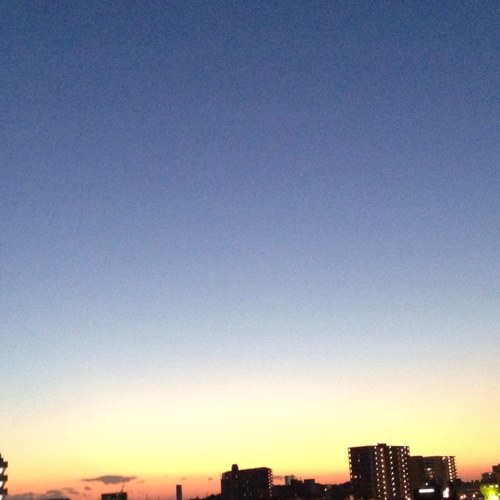 moment_blue's profile picture. 🍓・🍒・🍀・抹茶・紅茶・ポン酢・アランジアロンゾ・リサラーソン・斉藤和義・スガシカオ・ユニコーン・ABEDONさん・奥田民生・ABEDON & THE RINGSIDE・C.C.KING・レキシ・イエローモンキーが大好物