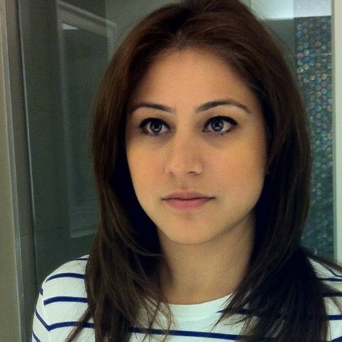 Komal1979's profile picture. 