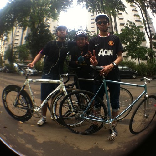 ilove my GF @firardifaa ride alone only| #CUFC52 | C-United!