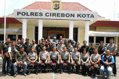 Kepolisian Resor Cirebon Telp. 0231205179