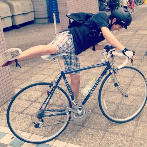 Nobuhiii's profile picture. 