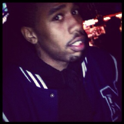 HOLLYW00D_TY's profile picture. money is my motivation yo time will come if u go for tha gold an don keep waitin  #OTF