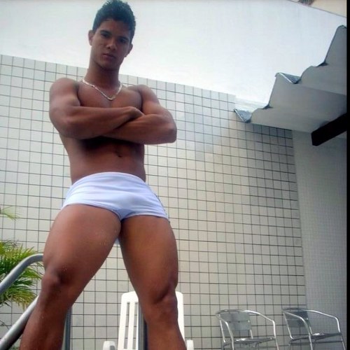 FunnyTweets1659's profile picture. Model from spain just joining twitter today follow for follow back!