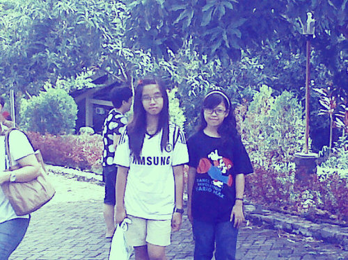 My name is Angel. Cody Simpson is my boyfriend. I was a strong girl and patience. I used in elementary school st. theresia now I go to school at St. Francis JHS